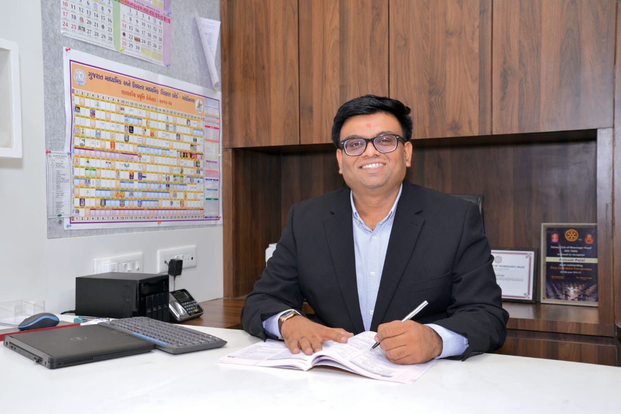 Avinash Patel - Chemistry Adviser